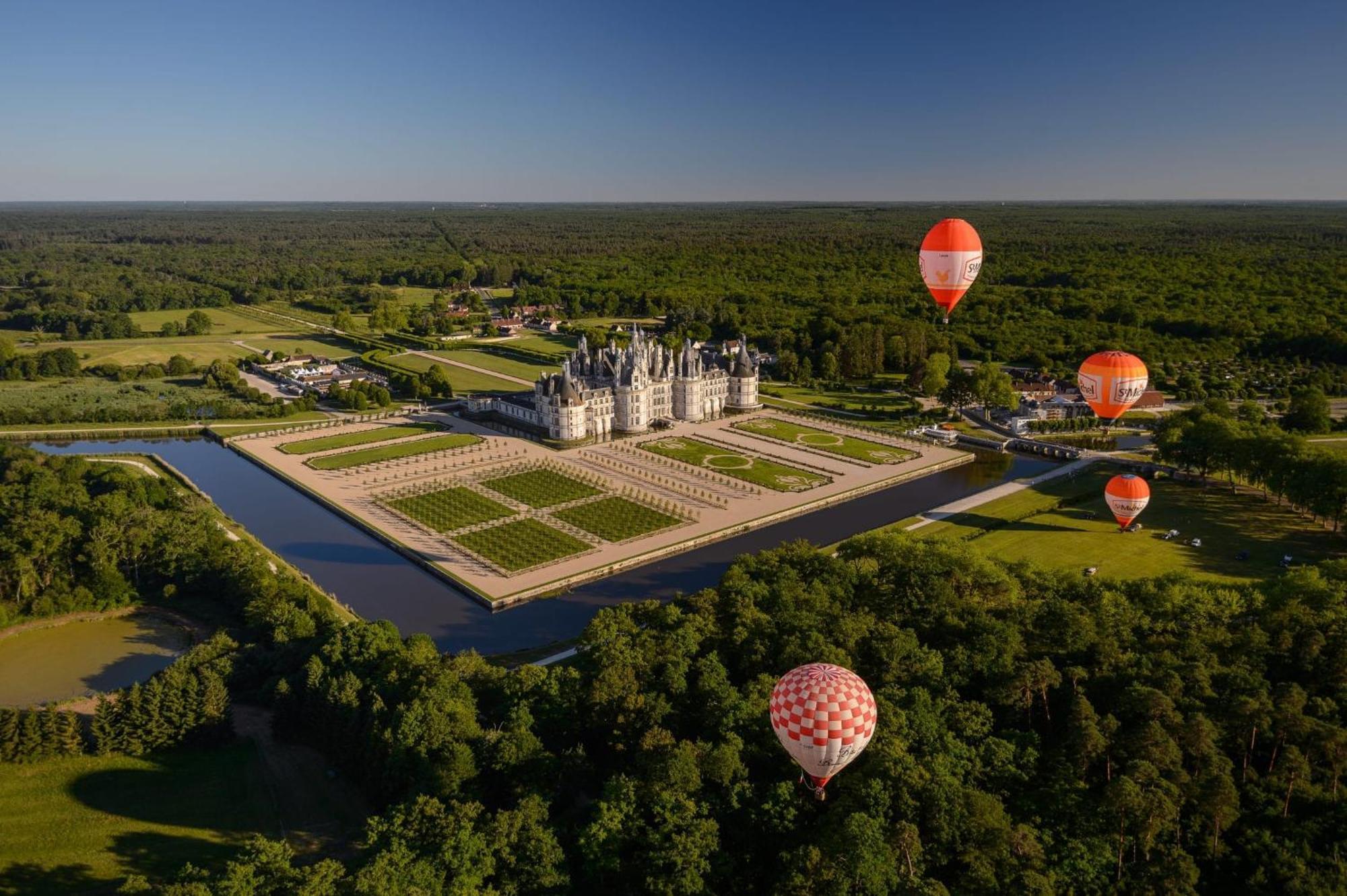 Villa Loft Prive Proche Beauval Et Chambord Lassay-sur-Croisne Exterior foto